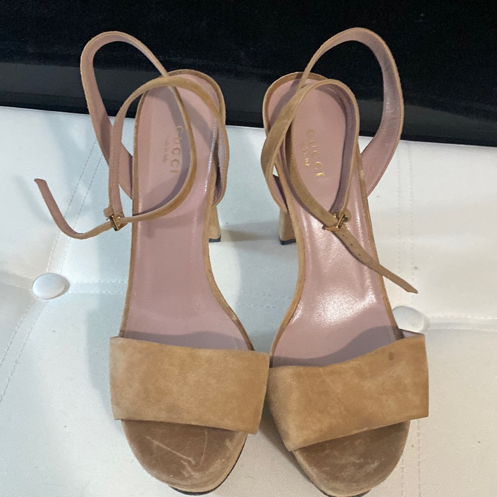 Gucci authentic sandals used still to much to offer has some marks